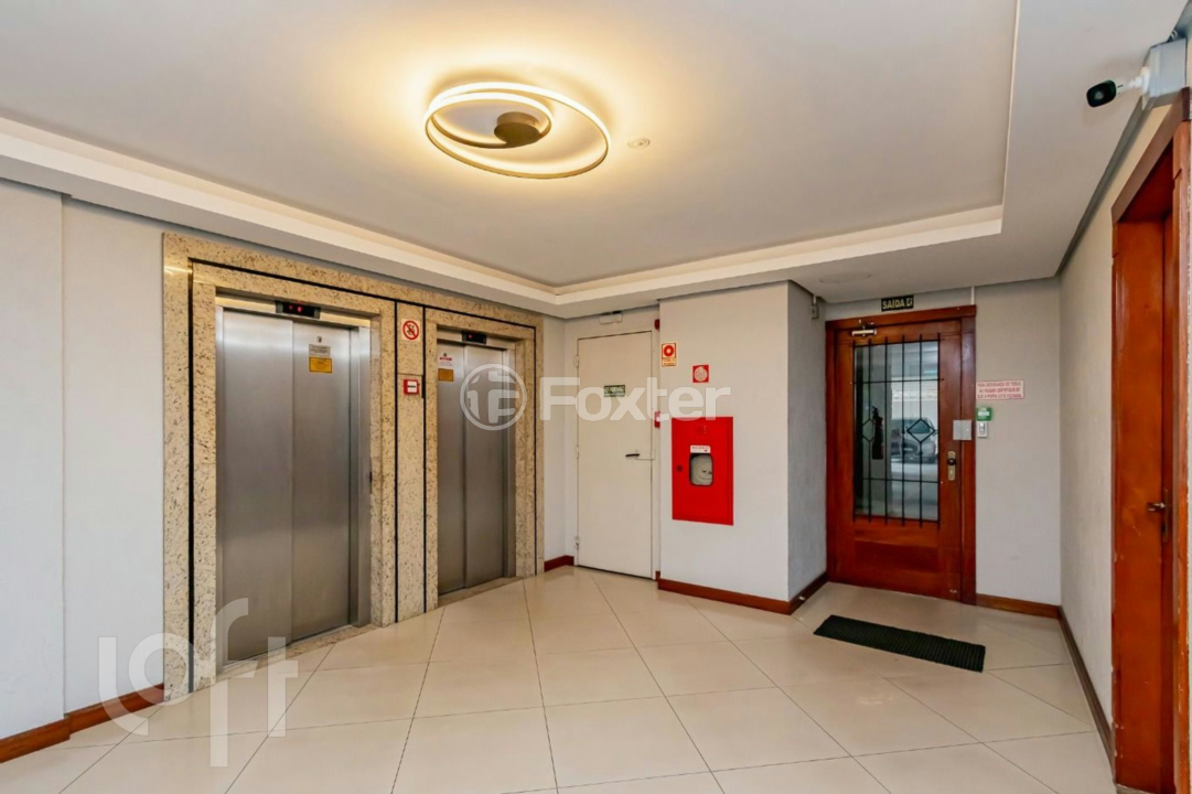 Apartamento à venda com 3 quartos, 119m² - Foto 4