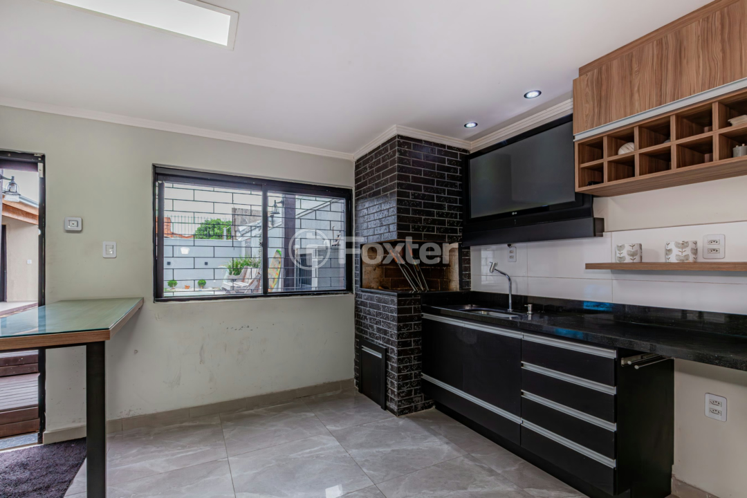 Casa à venda com 3 quartos, 240m² - Foto 16