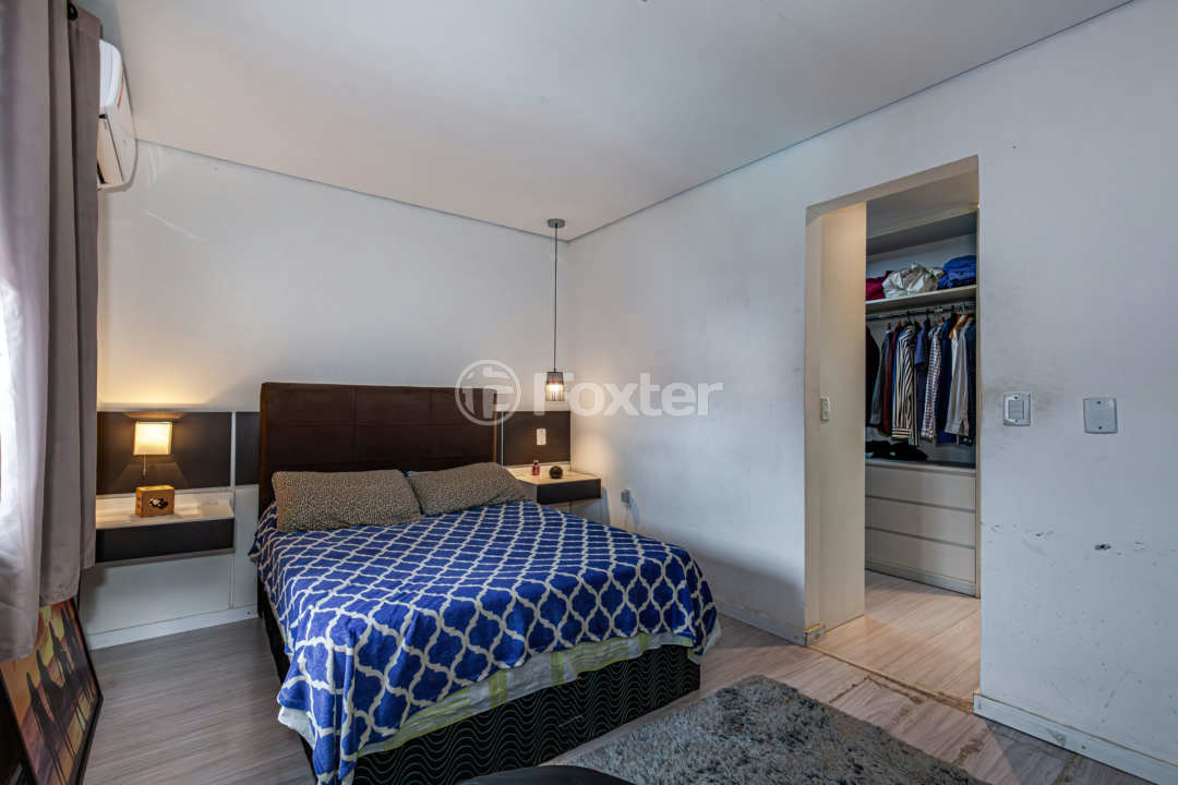 Casa à venda com 3 quartos, 240m² - Foto 23