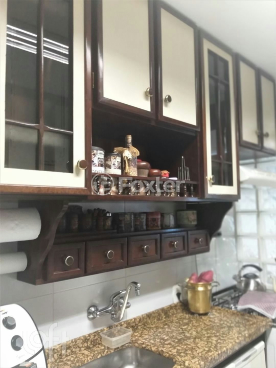 Apartamento à venda com 2 quartos, 67m² - Foto 2