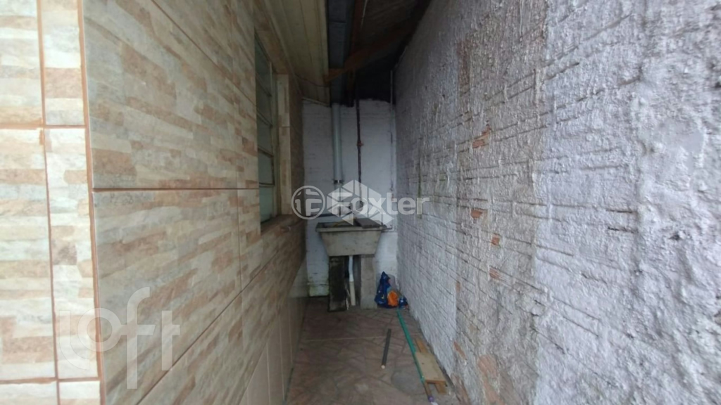 Casa à venda com 5 quartos, 300m² - Foto 9