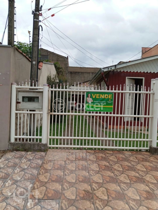 Casa à venda com 5 quartos, 300m² - Foto 1