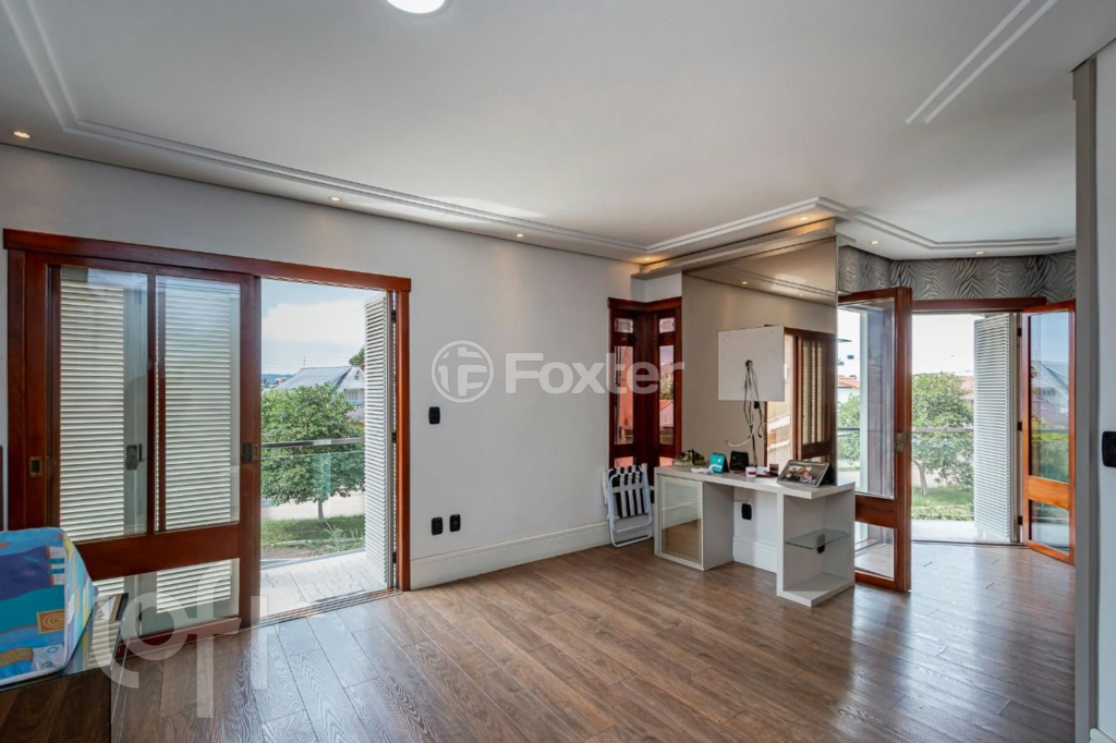 Casa à venda com 4 quartos, 310m² - Foto 22