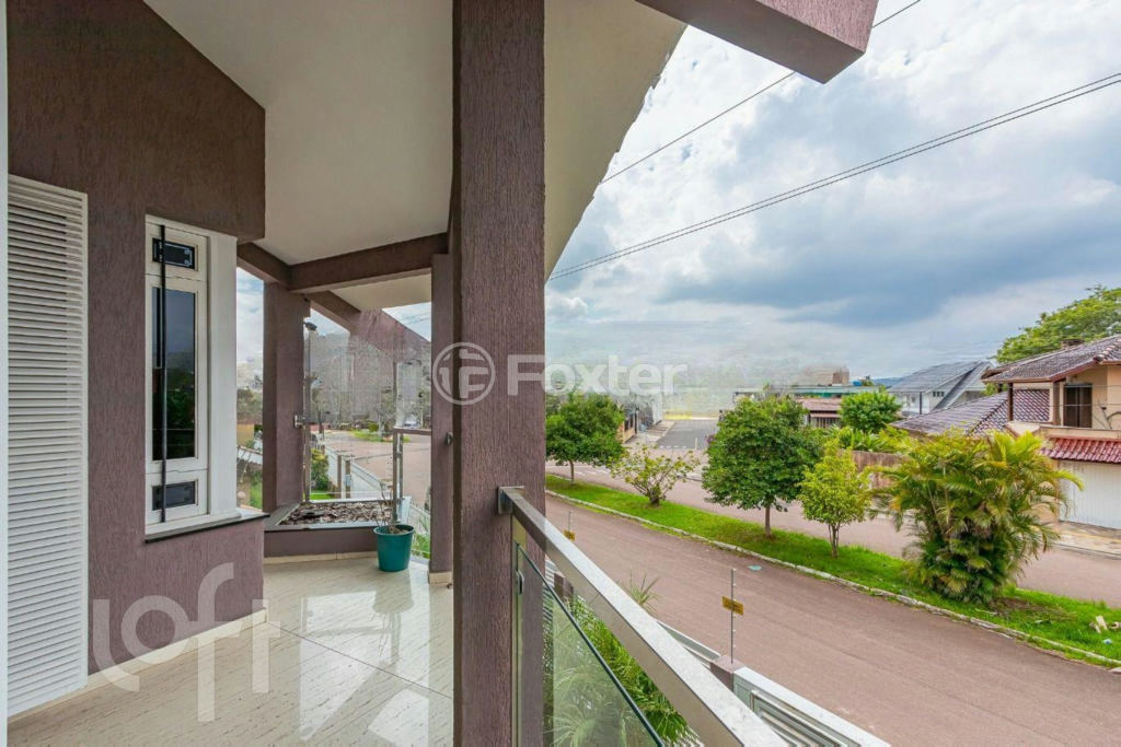 Casa à venda com 4 quartos, 310m² - Foto 28