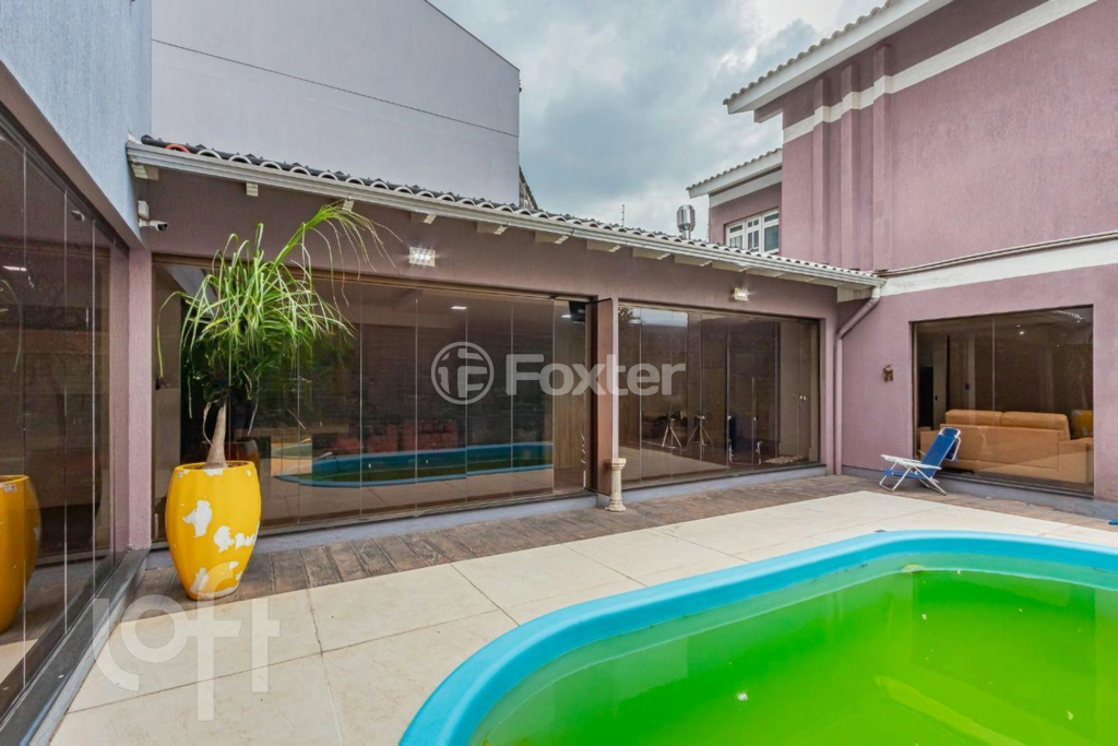 Casa à venda com 4 quartos, 310m² - Foto 37