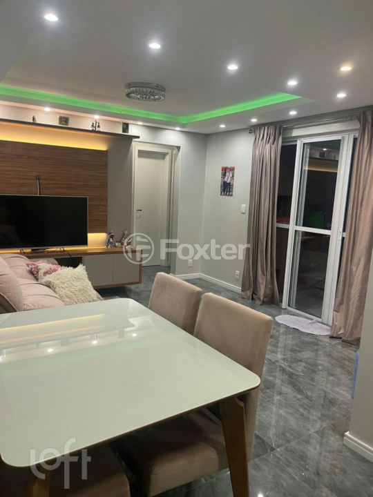 Apartamento à venda com 2 quartos, 65m² - Foto 3