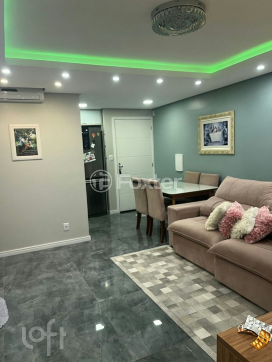 Apartamento à venda com 2 quartos, 65m² - Foto 1
