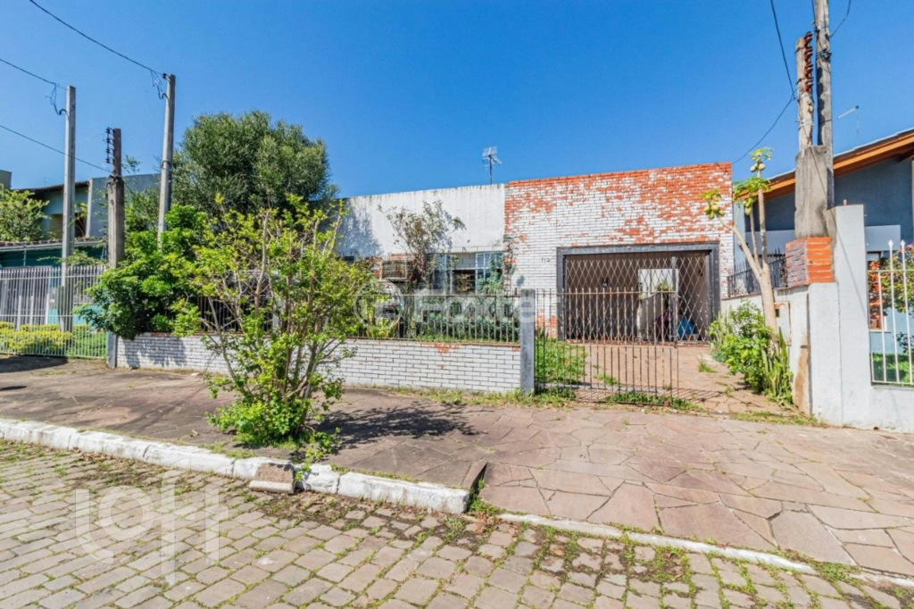 Casa à venda com 3 quartos, 152m² - Foto 2