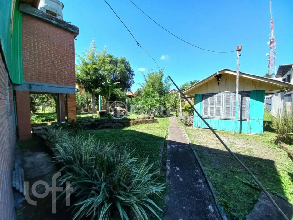 Casa à venda com 1 quarto, 480m² - Foto 2