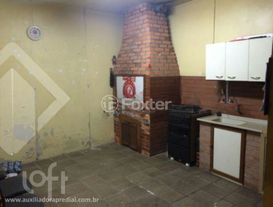 Casa à venda com 2 quartos, 128m² - Foto 2