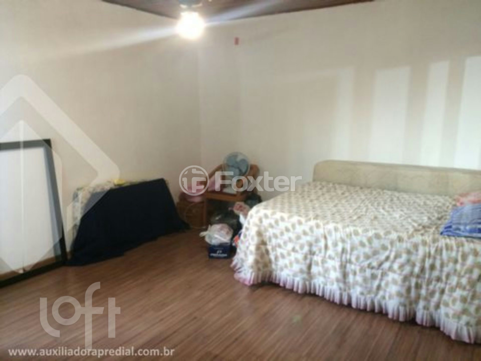 Casa à venda com 2 quartos, 128m² - Foto 3