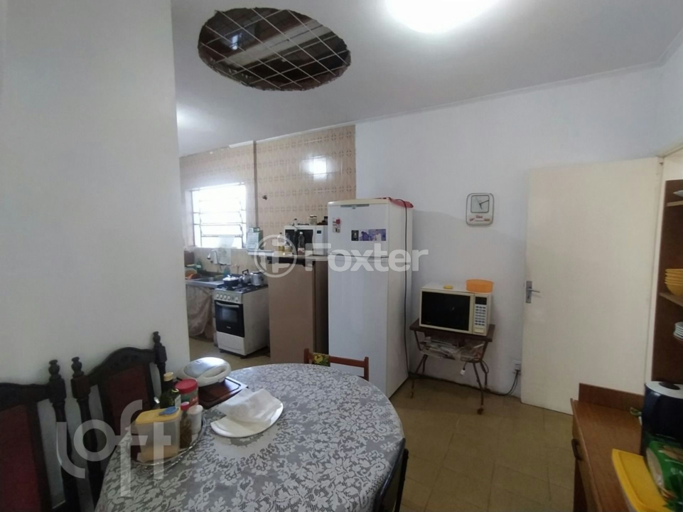 Casa à venda com 3 quartos, 164m² - Foto 2