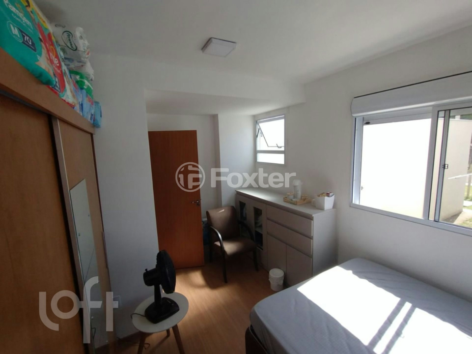 Apartamento à venda com 1 quarto, 50m² - Foto 2
