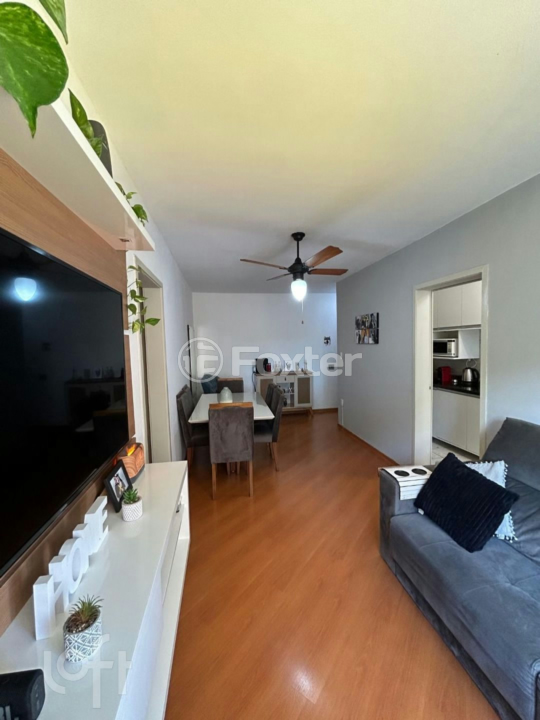 Apartamento à venda com 2 quartos, 61m² - Foto 1