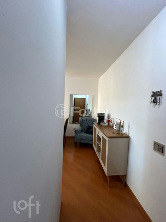 Apartamento à venda com 2 quartos, 61m² - Foto 2