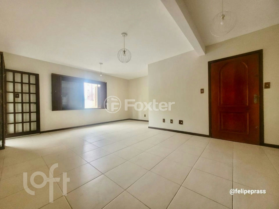 Apartamento à venda com 3 quartos, 142m² - Foto 1