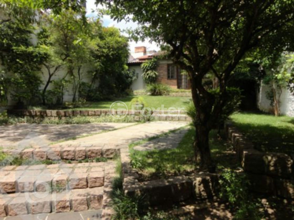 Casa à venda com 3 quartos, 395m² - Foto 17