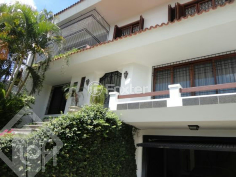 Casa à venda com 3 quartos, 395m² - Foto 1