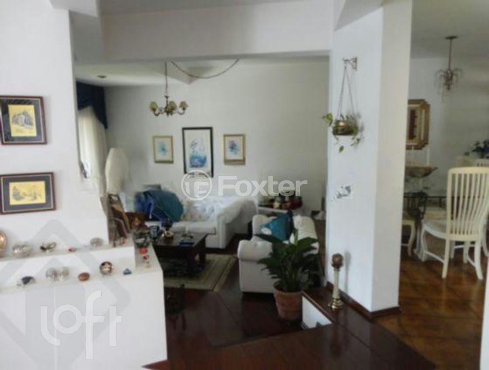 Casa à venda com 3 quartos, 395m² - Foto 8