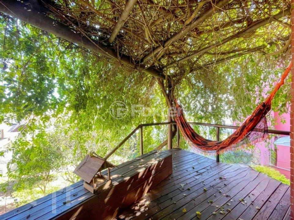 Casa à venda com 3 quartos, 193m² - Foto 3