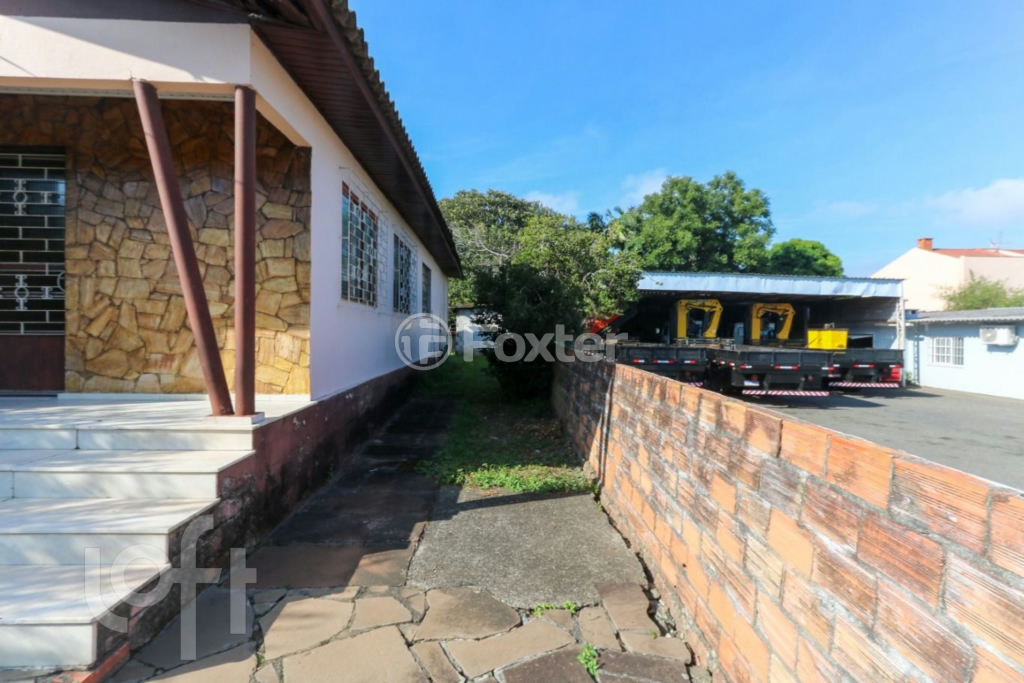 Casa à venda com 3 quartos, 87m² - Foto 8
