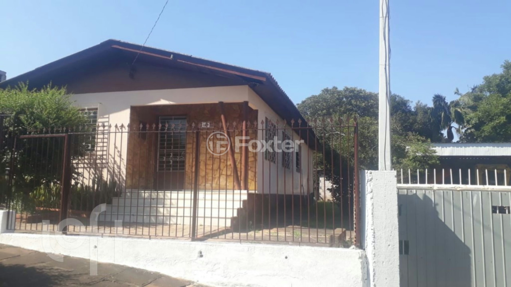 Casa à venda com 3 quartos, 87m² - Foto 2