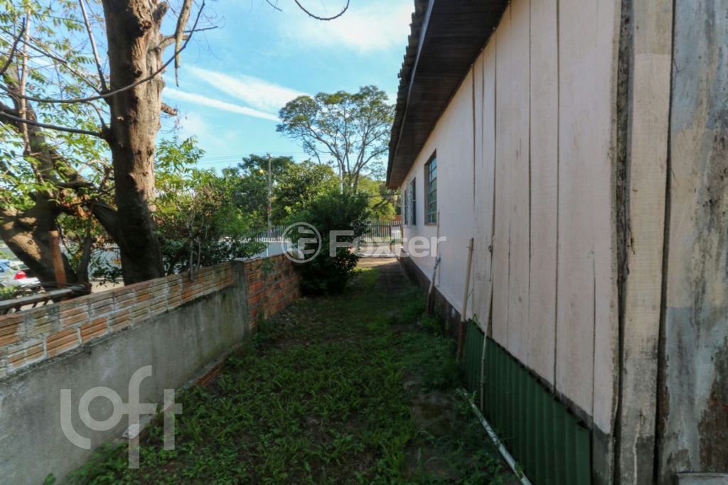Casa à venda com 3 quartos, 87m² - Foto 5