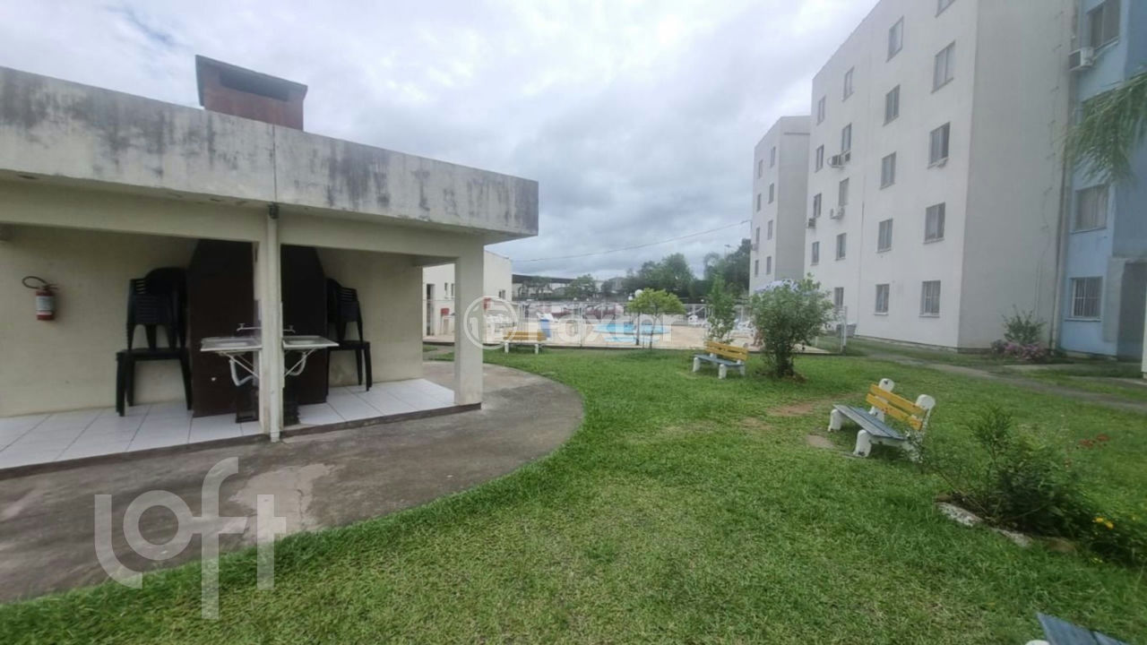 Apartamento à venda com 2 quartos, 42m² - Foto 14