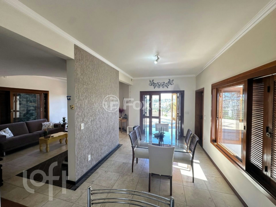Casa à venda com 3 quartos, 237m² - Foto 9