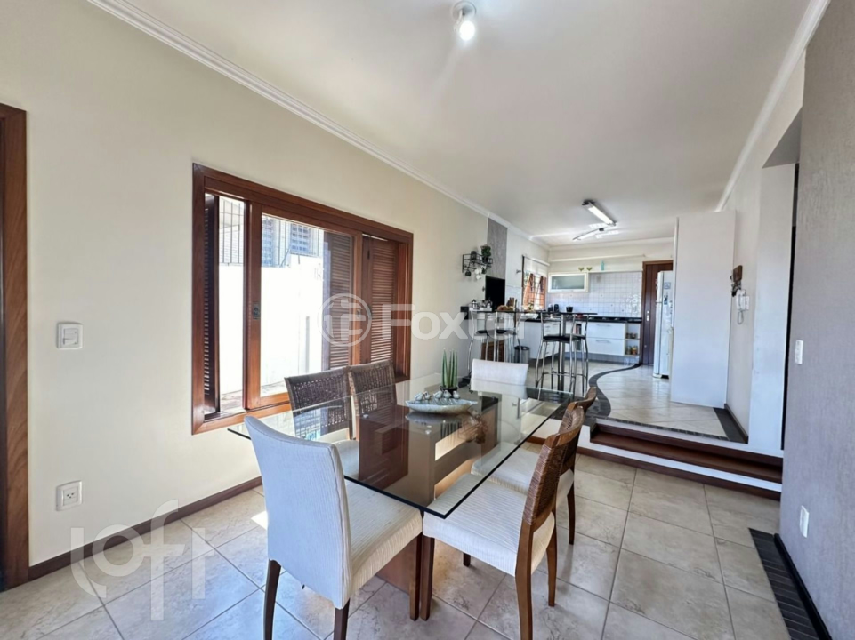Casa à venda com 3 quartos, 237m² - Foto 11