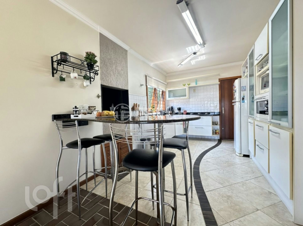 Casa à venda com 3 quartos, 237m² - Foto 12