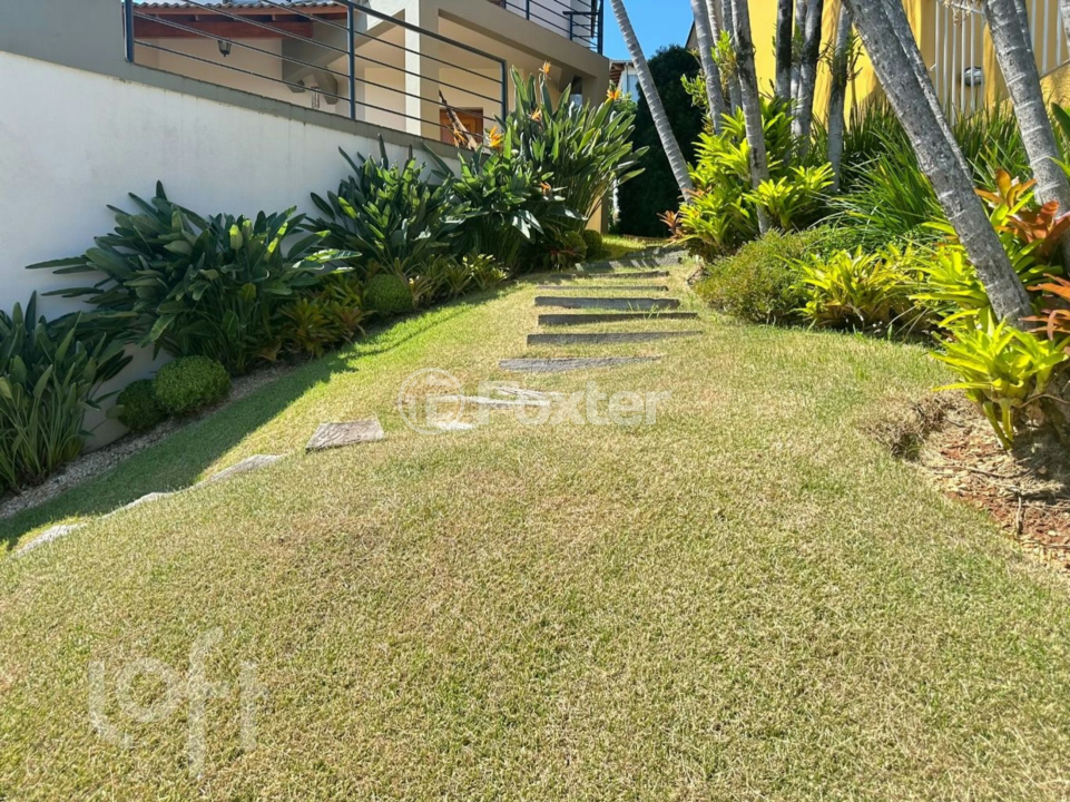 Casa à venda com 3 quartos, 237m² - Foto 39