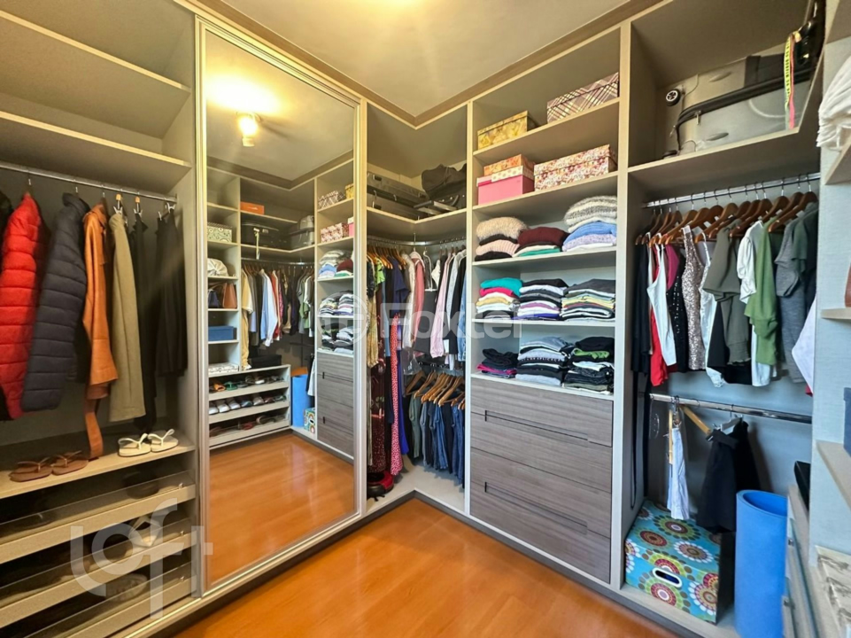 Casa à venda com 3 quartos, 237m² - Foto 19