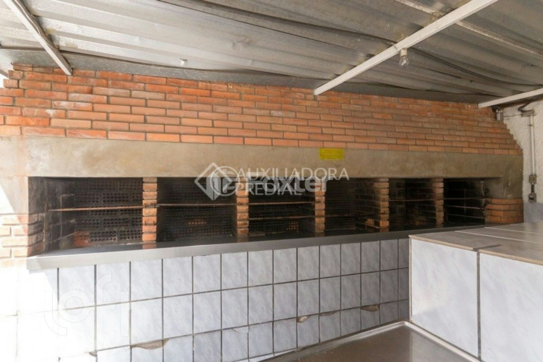 Apartamento à venda com 1 quarto, 42m² - Foto 18