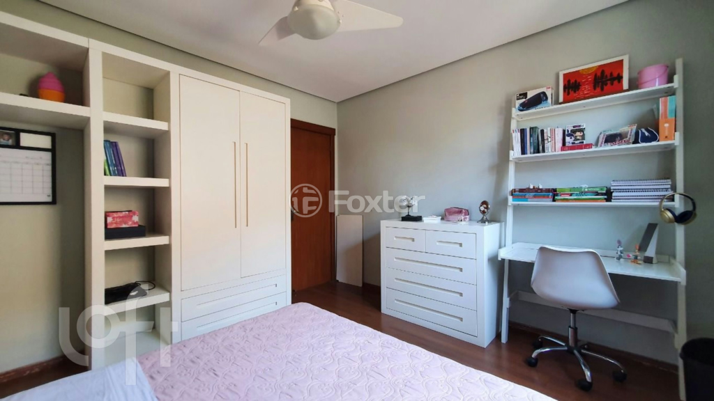 Casa de Condomínio à venda com 3 quartos, 219m² - Foto 18