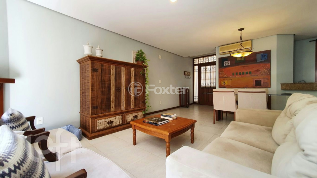 Casa de Condomínio à venda com 3 quartos, 219m² - Foto 5