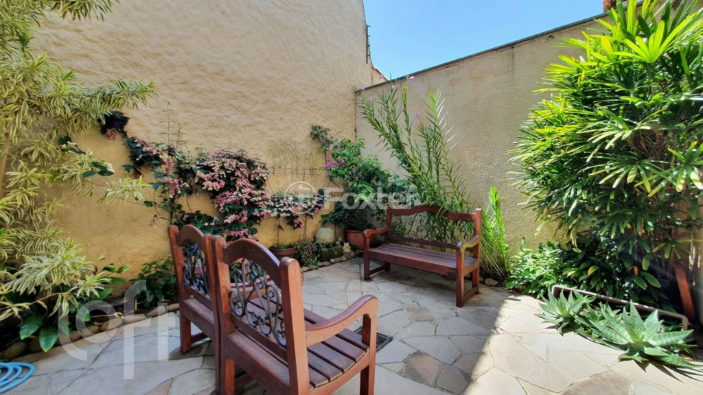 Casa de Condomínio à venda com 3 quartos, 219m² - Foto 12