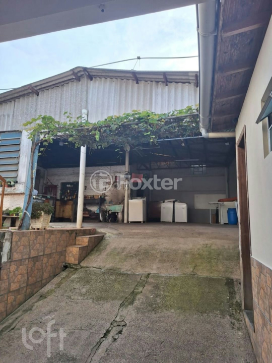 Casa à venda com 4 quartos, 132m² - Foto 14