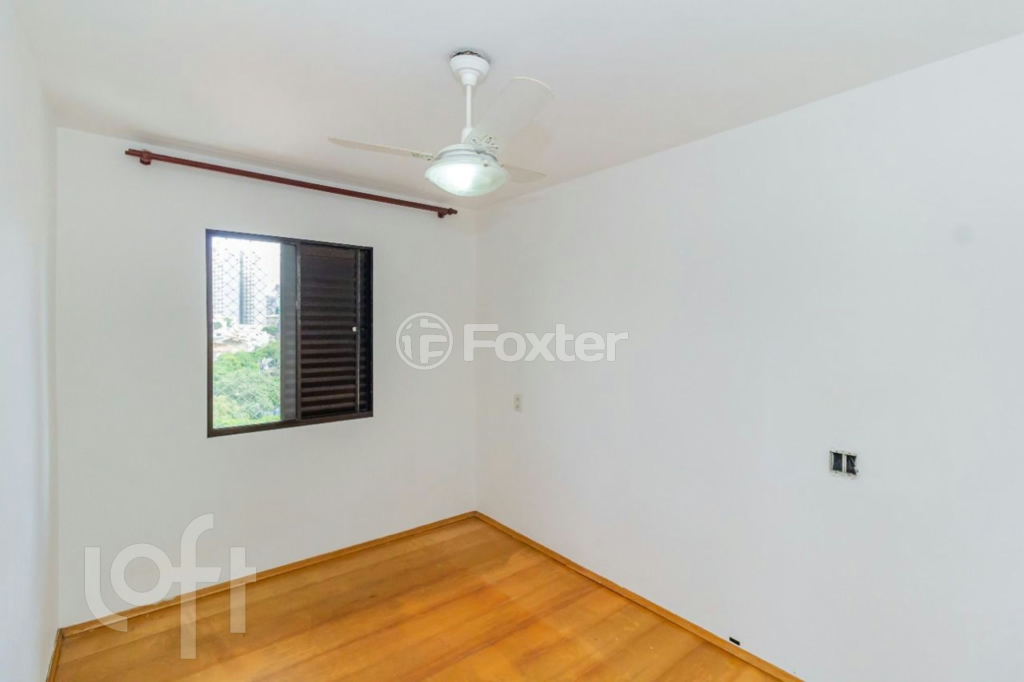 Apartamento à venda com 3 quartos, 75m² - Foto 24