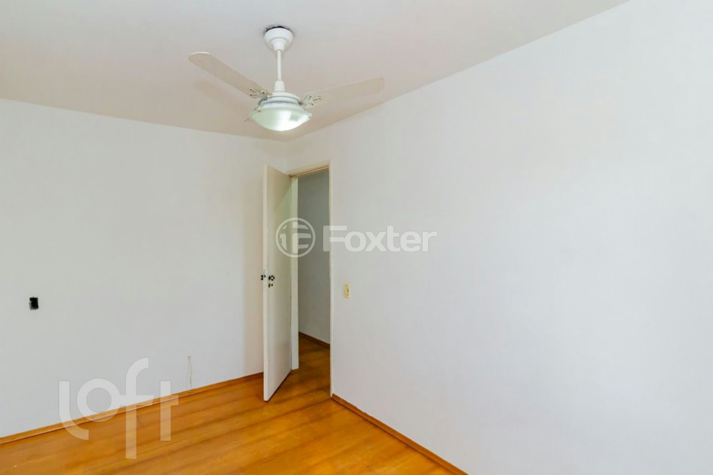Apartamento à venda com 3 quartos, 75m² - Foto 26