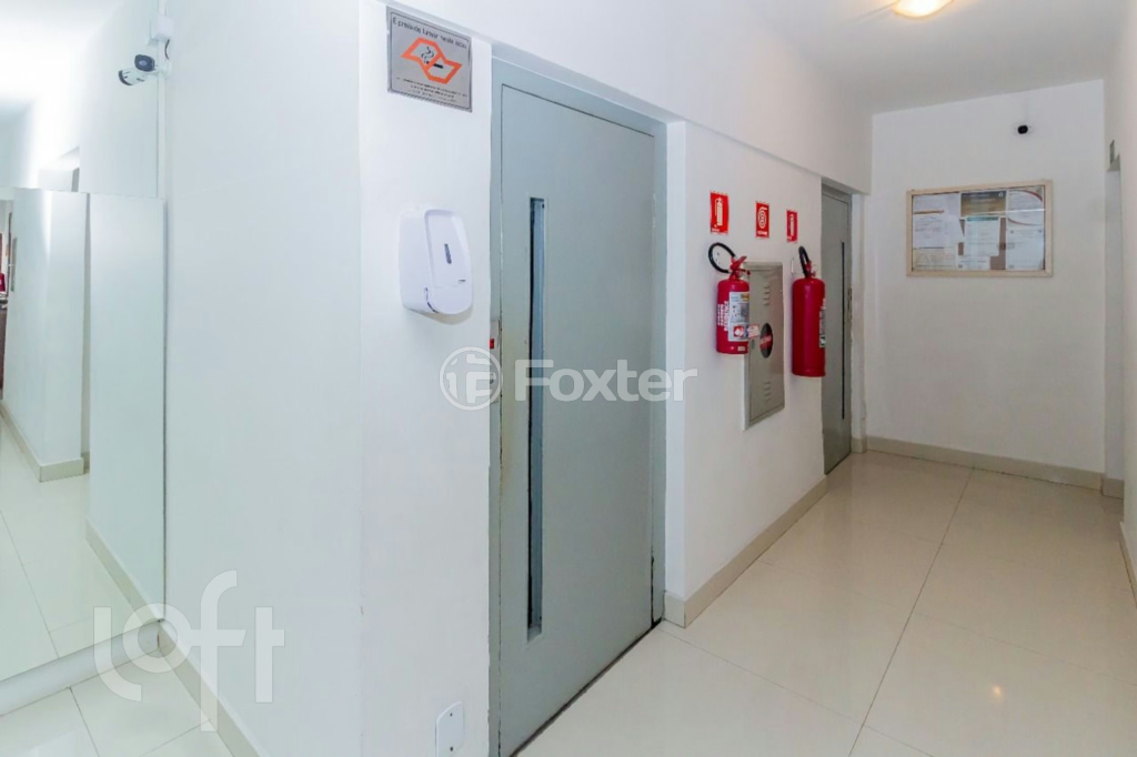Apartamento à venda com 3 quartos, 75m² - Foto 30
