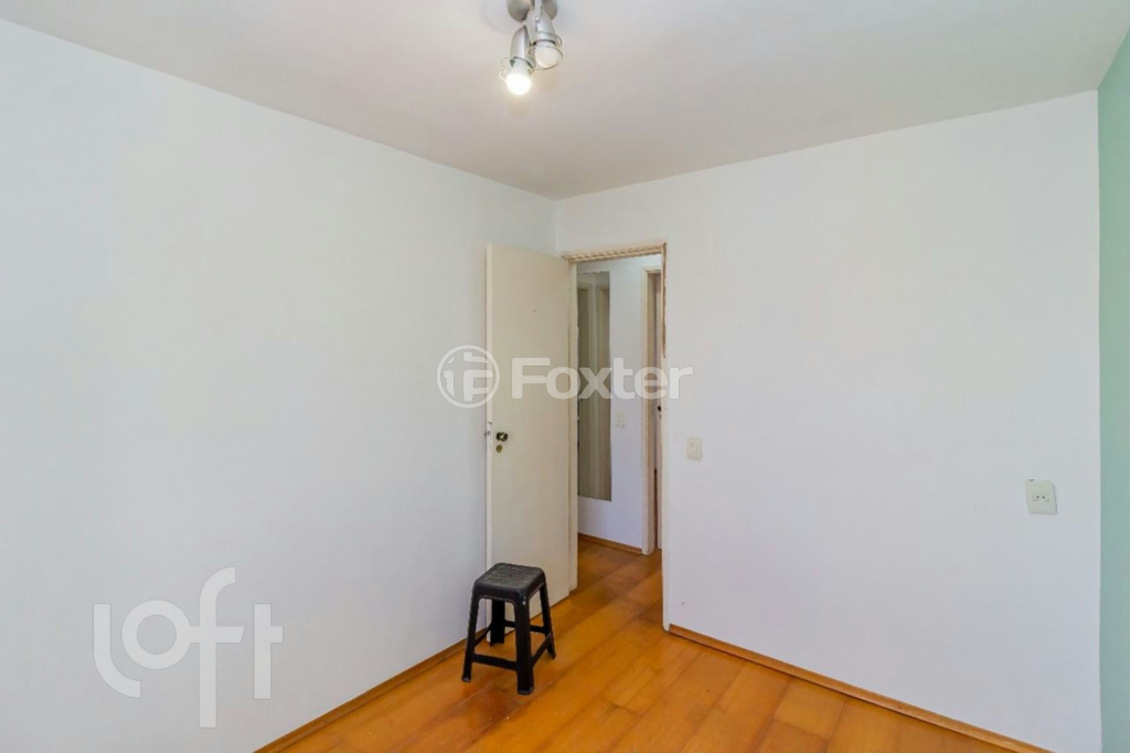 Apartamento à venda com 3 quartos, 75m² - Foto 18