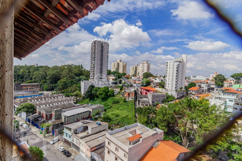 Apartamento à venda com 3 quartos, 75m² - Foto 7