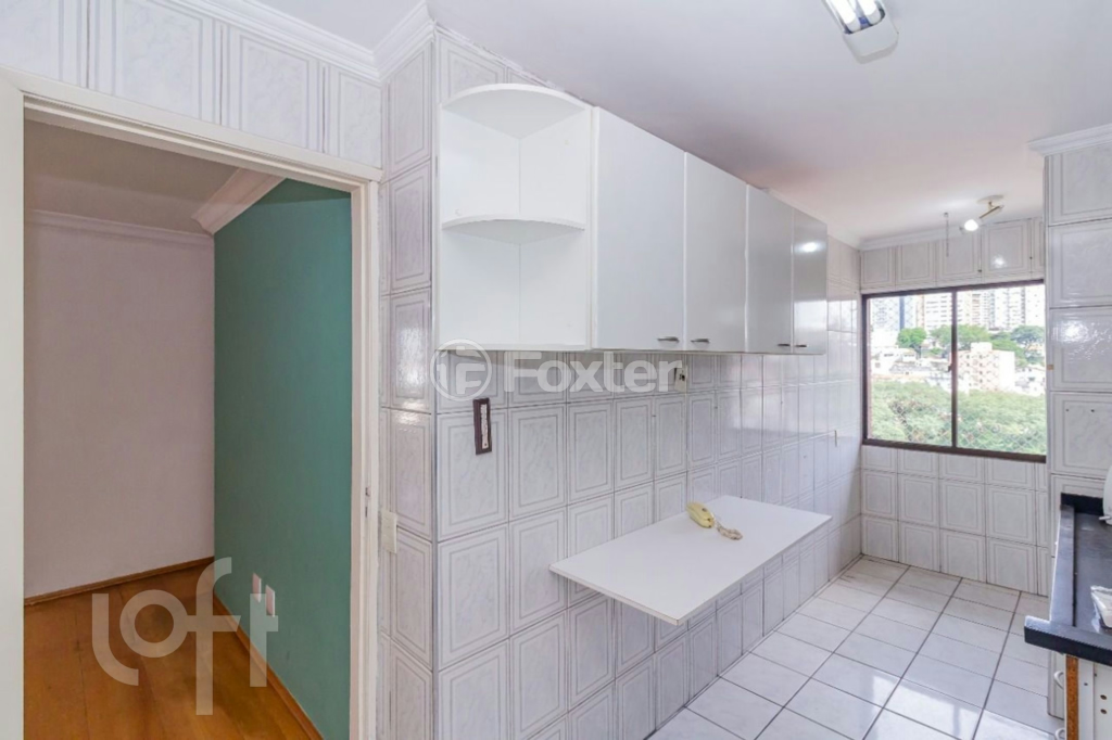 Apartamento à venda com 3 quartos, 75m² - Foto 13