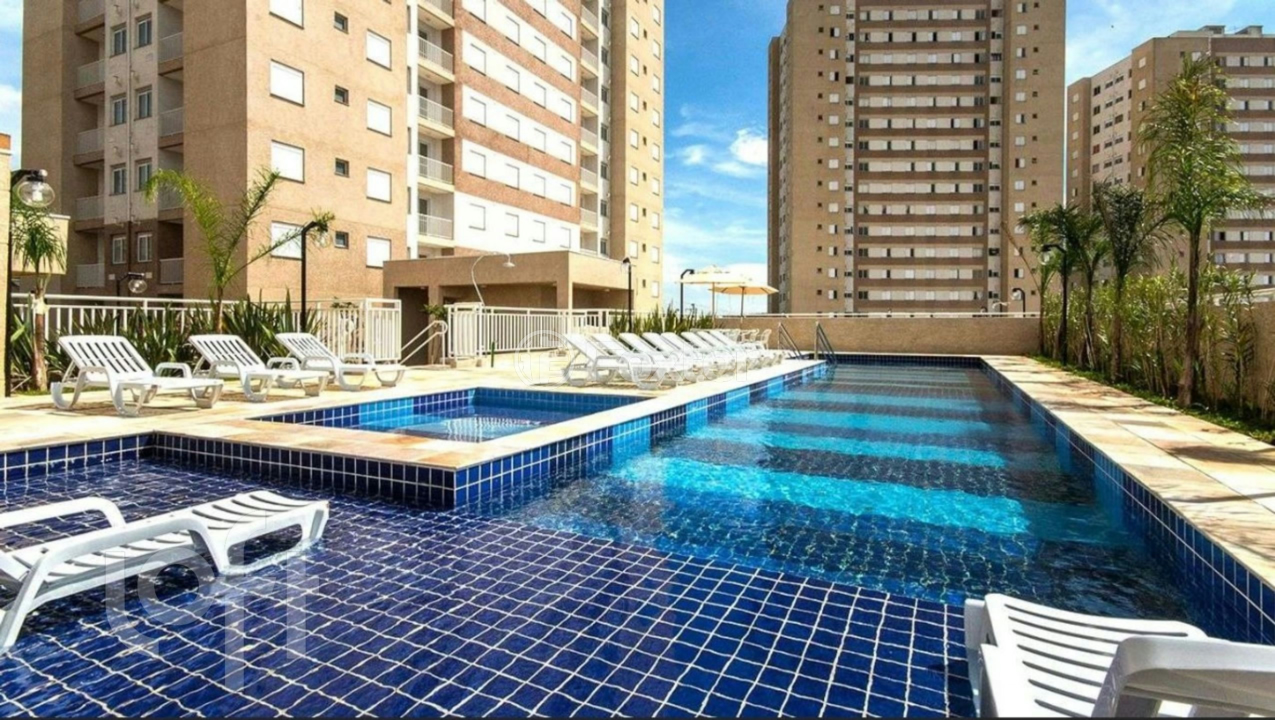 Apartamento à venda com 2 quartos, 38m² - Foto 17