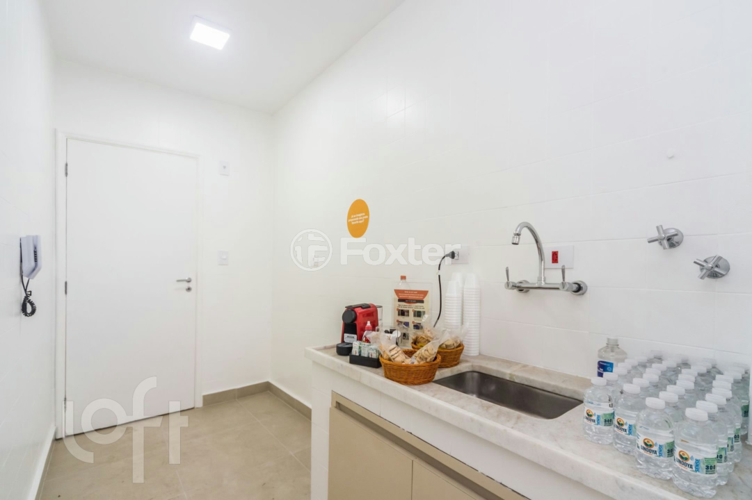 Kitnet e Studio à venda com 1 quarto, 38m² - Foto 16