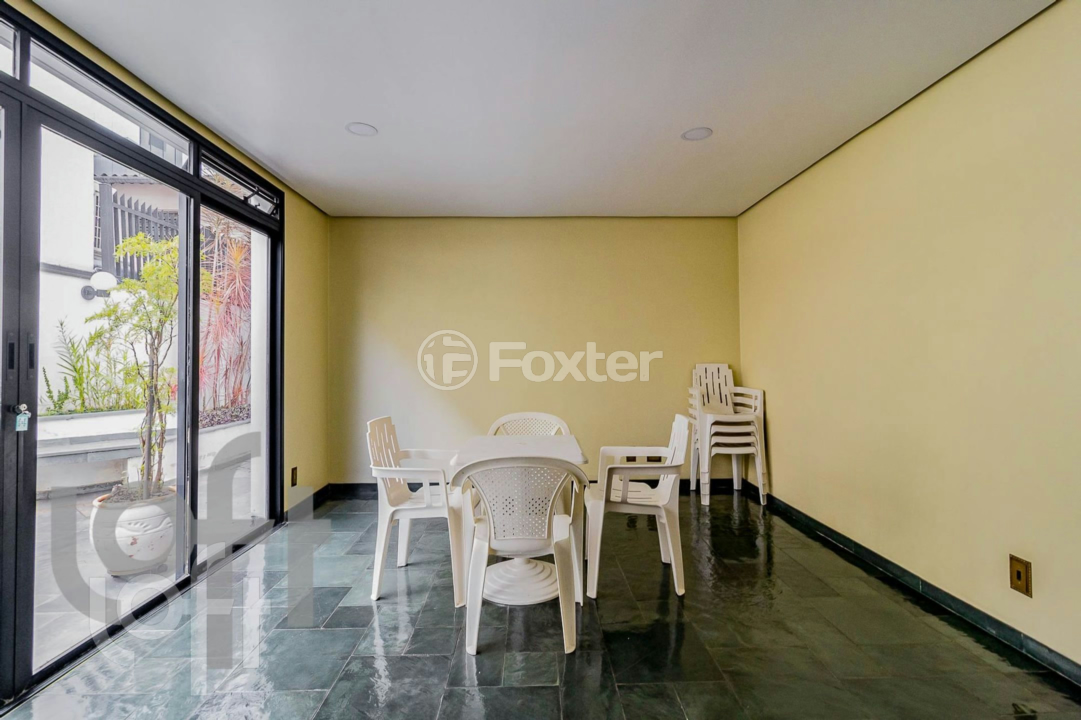 Apartamento à venda com 3 quartos, 98m² - Foto 13
