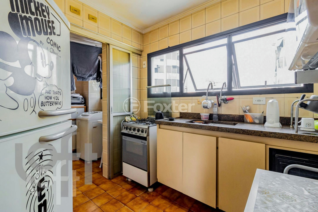 Apartamento à venda com 3 quartos, 98m² - Foto 17