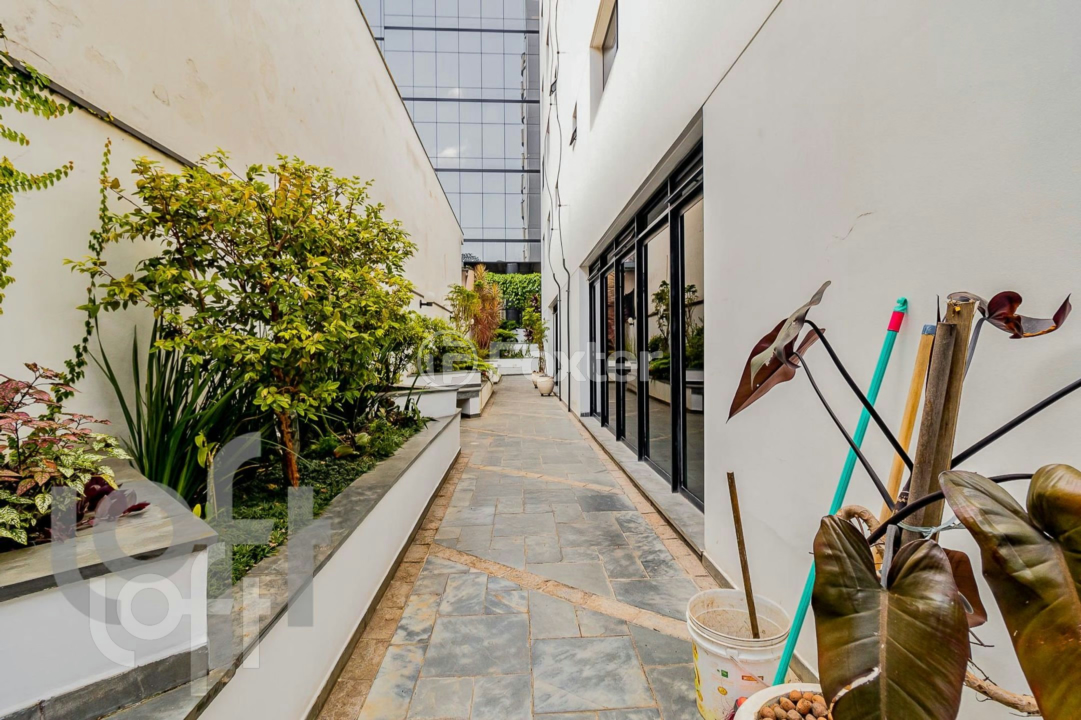 Apartamento à venda com 3 quartos, 98m² - Foto 8