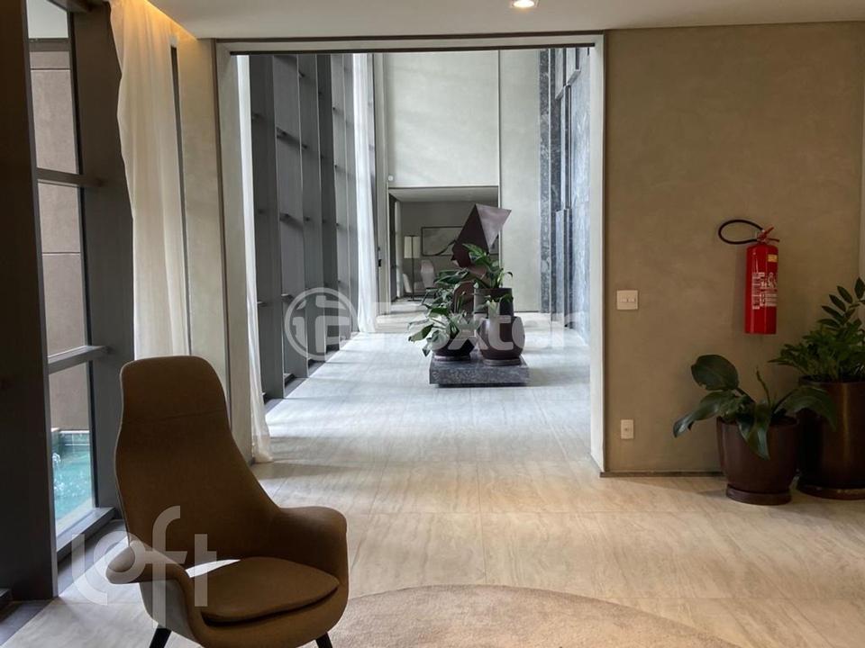 Apartamento à venda com 3 quartos, 125m² - Foto 19